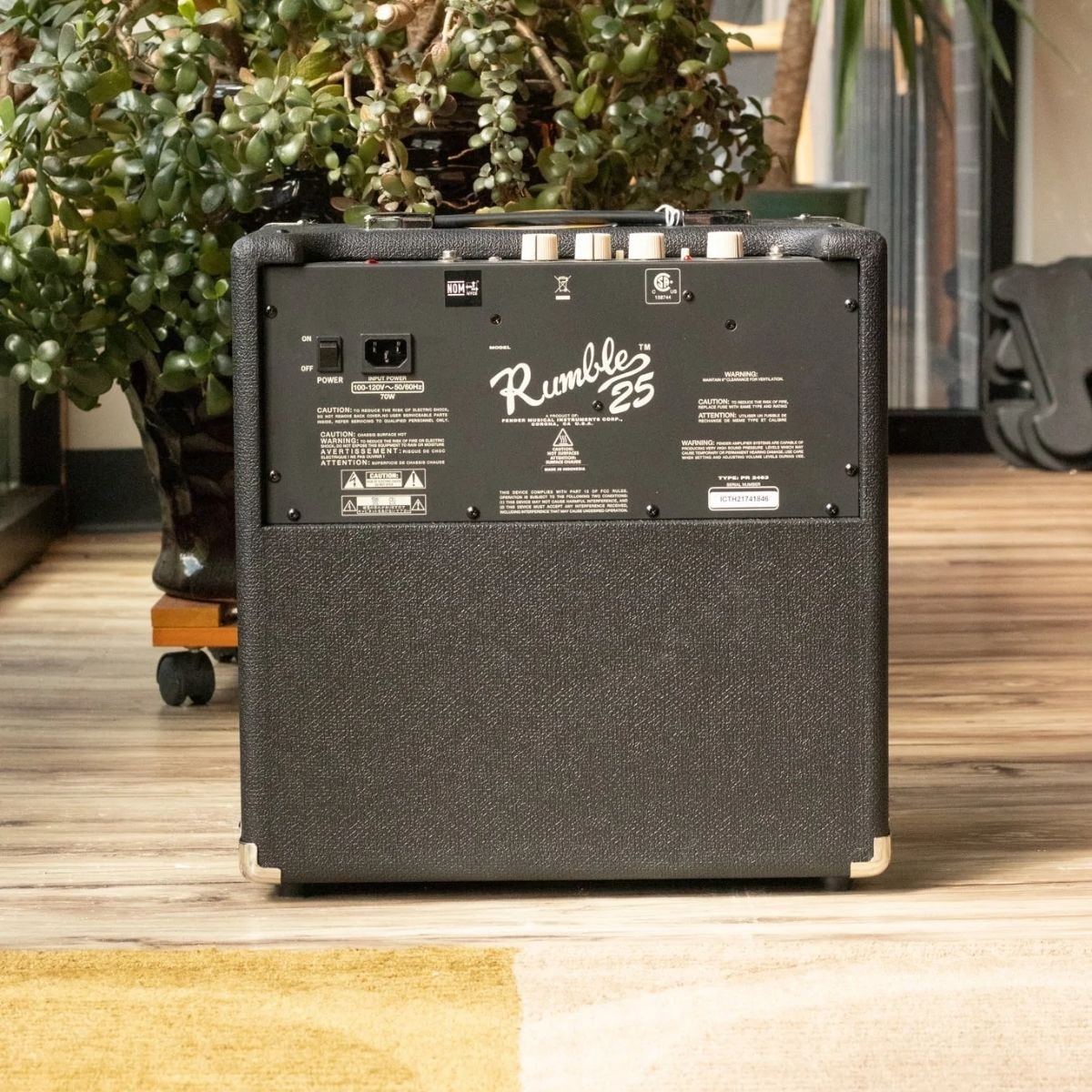 Amplificador para Contrabaixo Fender Rumble 25 V3