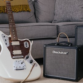 Amplificador para Guitarra HT-1R MKII 1W com Reverb Blackstar