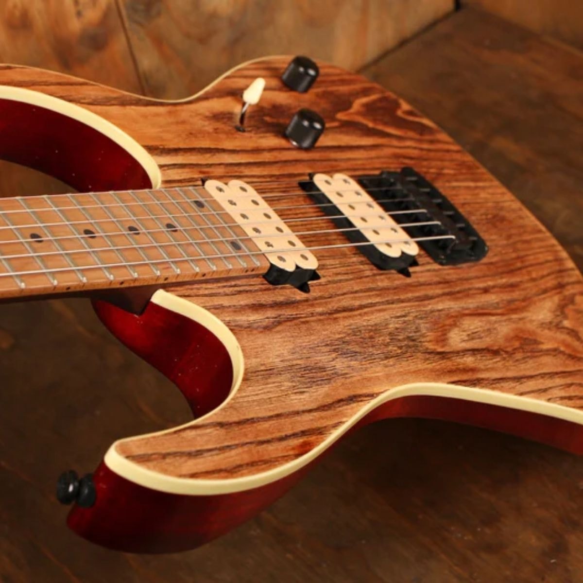 Guitarra RG421 HPAM com DiMarzio Air Norton e The Tone Zone