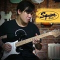 Guitarra Squier Affinity Stratocaster - Preta