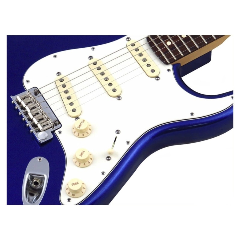 Guitarra Stratocaster American Standard Com Case Retangular