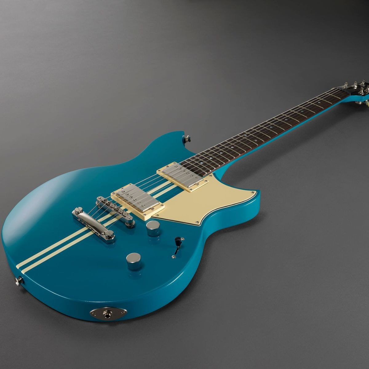 Guitarra Yamaha Revstar RSE20 - Swift Blue