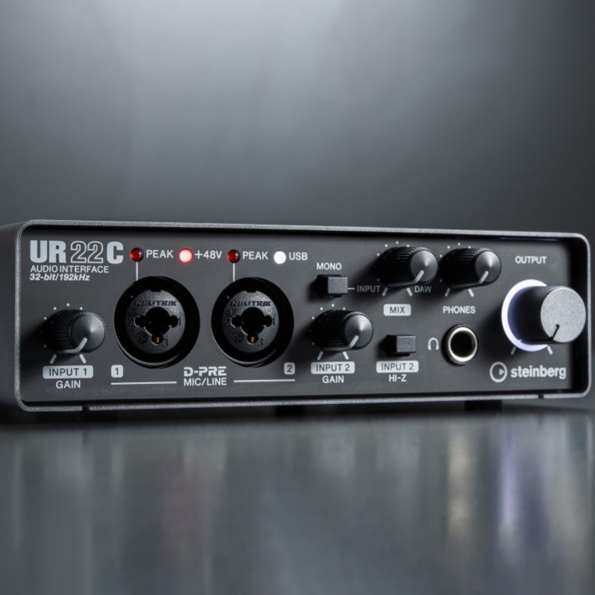 Interface de Áudio Yamaha Steinberg UR22C 192 kHz 32 bit USB 3.1