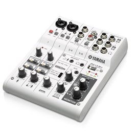 Mesa de Som Mixer com 6 Canais e Interface USB para Gravação AG06 Yamaha