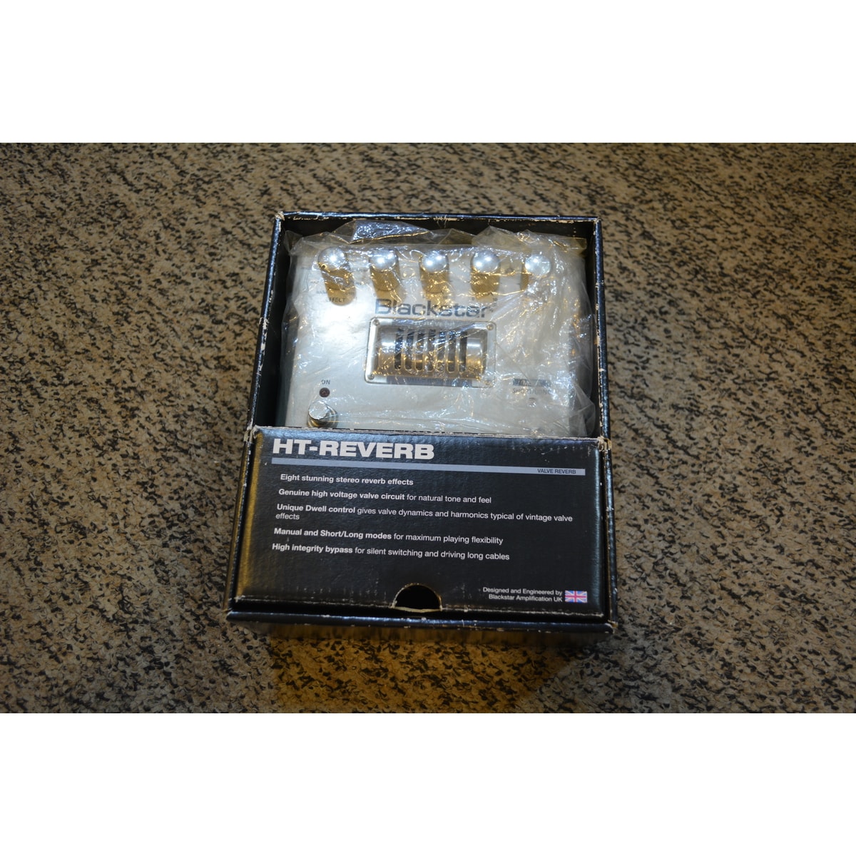 Pedal de Reverb Valvulado Estéreo HT-Reverb - Última Peça