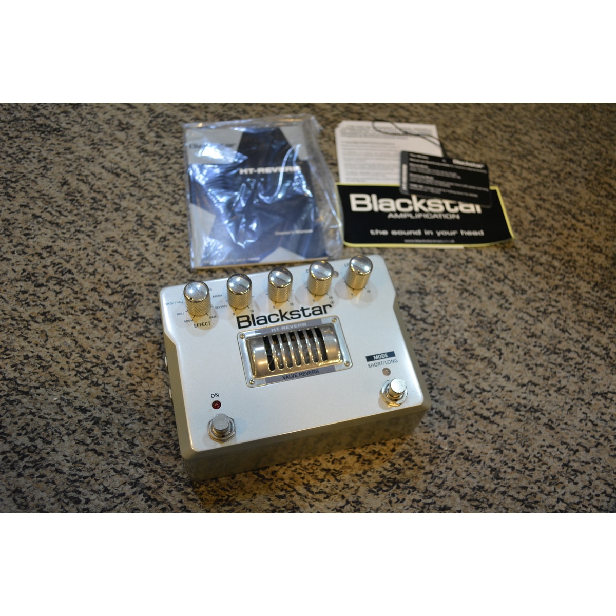 BlackstarValve Reverb ギターエフェクターHT-Reverb Pedal de Reverb Valvulado Estéreo HT-Reverb - Última Peça