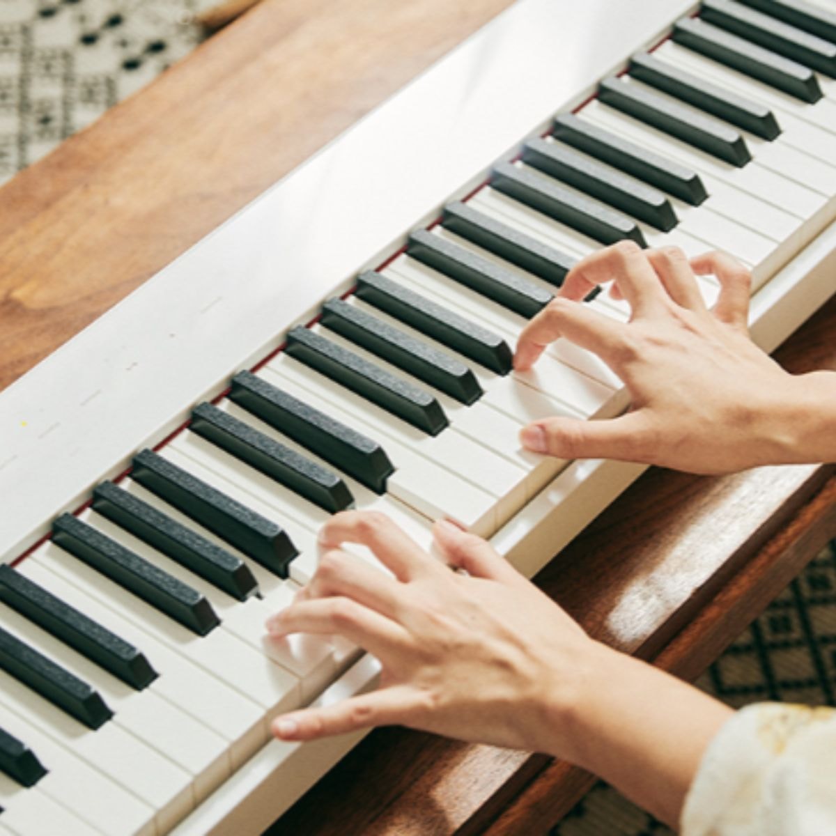 Piano Digital Casio Privia PX-S1100 Com Pedal e Fonte - Branco