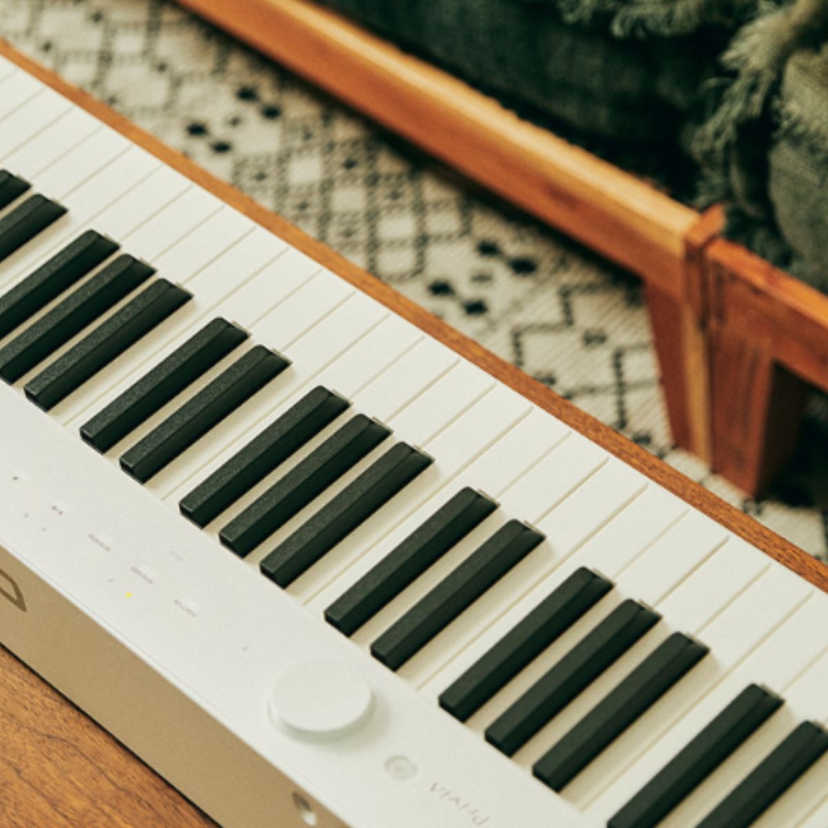 Piano Digital Casio Privia PX-S1100 Com Pedal e Fonte - Branco