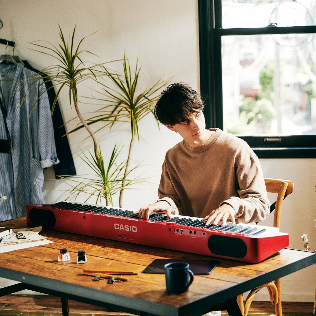 Piano Digital Casio Privia PX-S1100 Com Pedal e Fonte - Vermelho