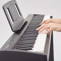 Piano Digital FP 10 Preto com KSC FP 10 e Pedal Sustain DP 2 Roland - Preto (BK)