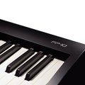 Piano Digital Roland FP-10 com Estante e Pedal Sustain DP-2