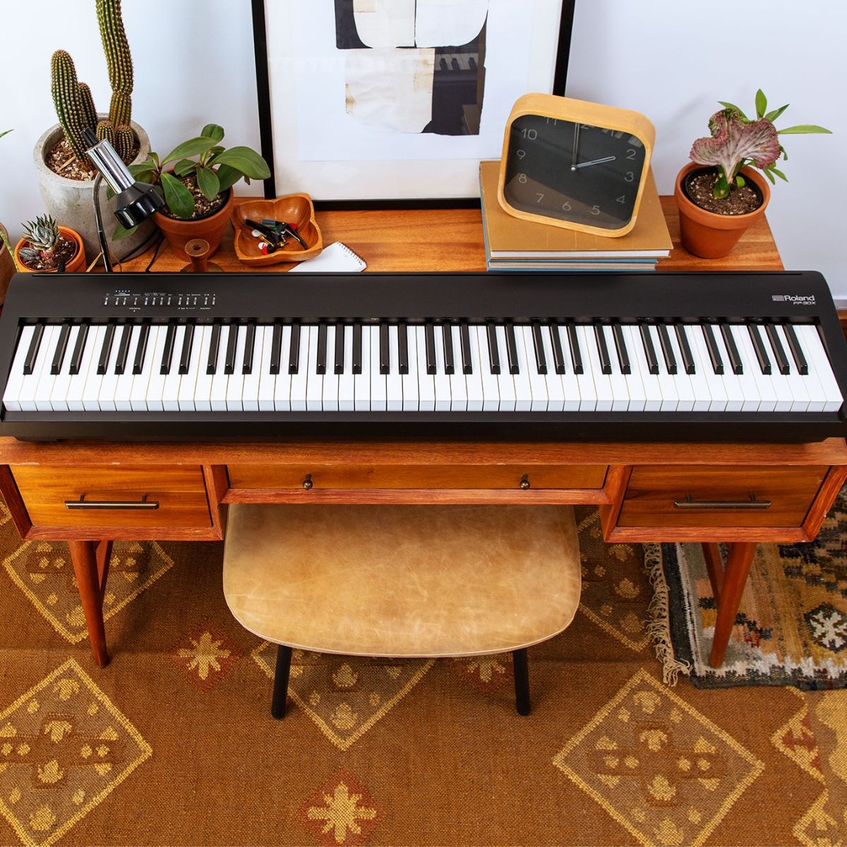 Piano Digital Roland FP-30X com 88 Teclas Sensitivas