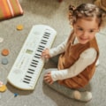 Teclado Infantil Casio Casiotone SA-80 com 44 Teclas