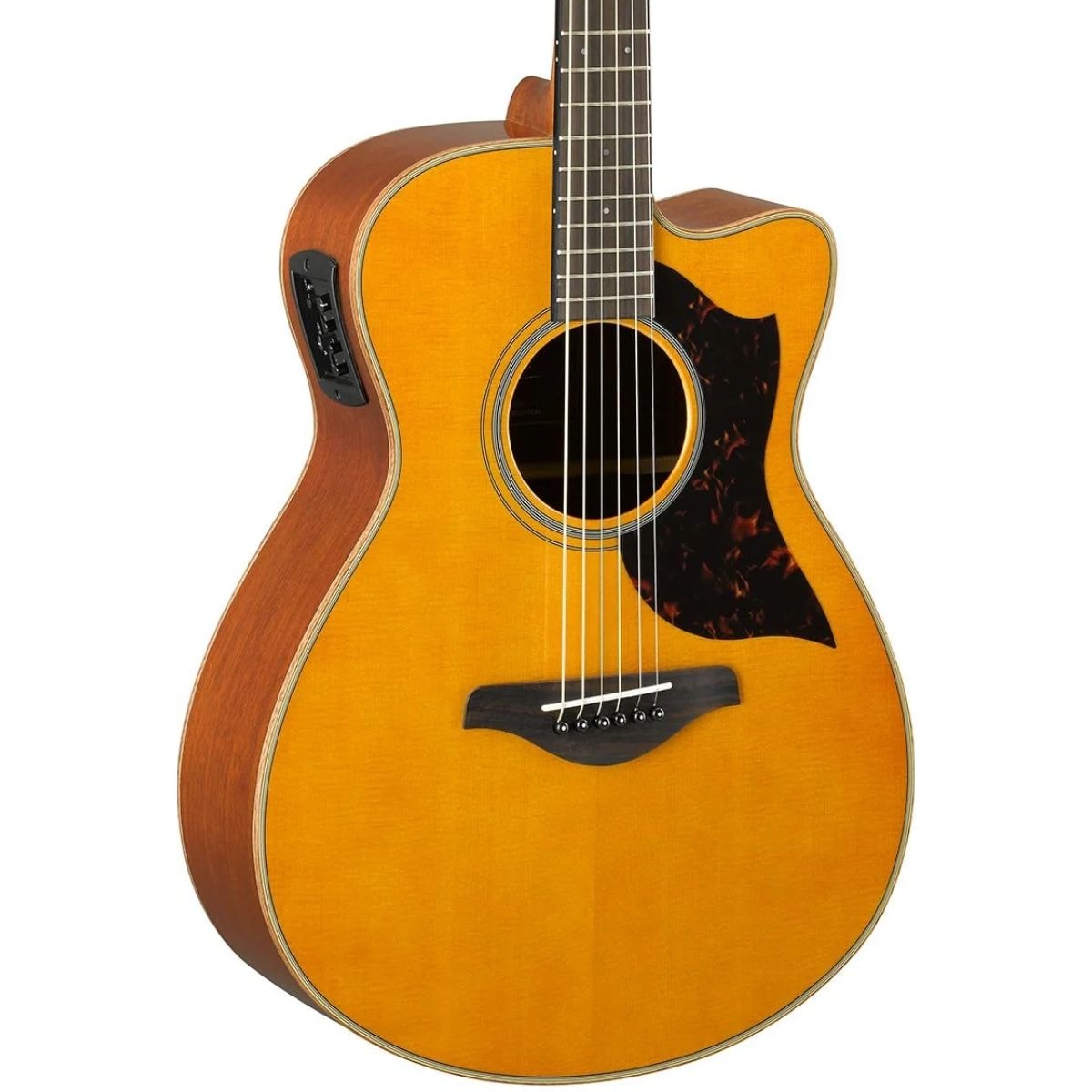 YAMAHA　AC1M Violão Eletroacúistico Jumbo Yamaha AC1M Spruce e Afinador