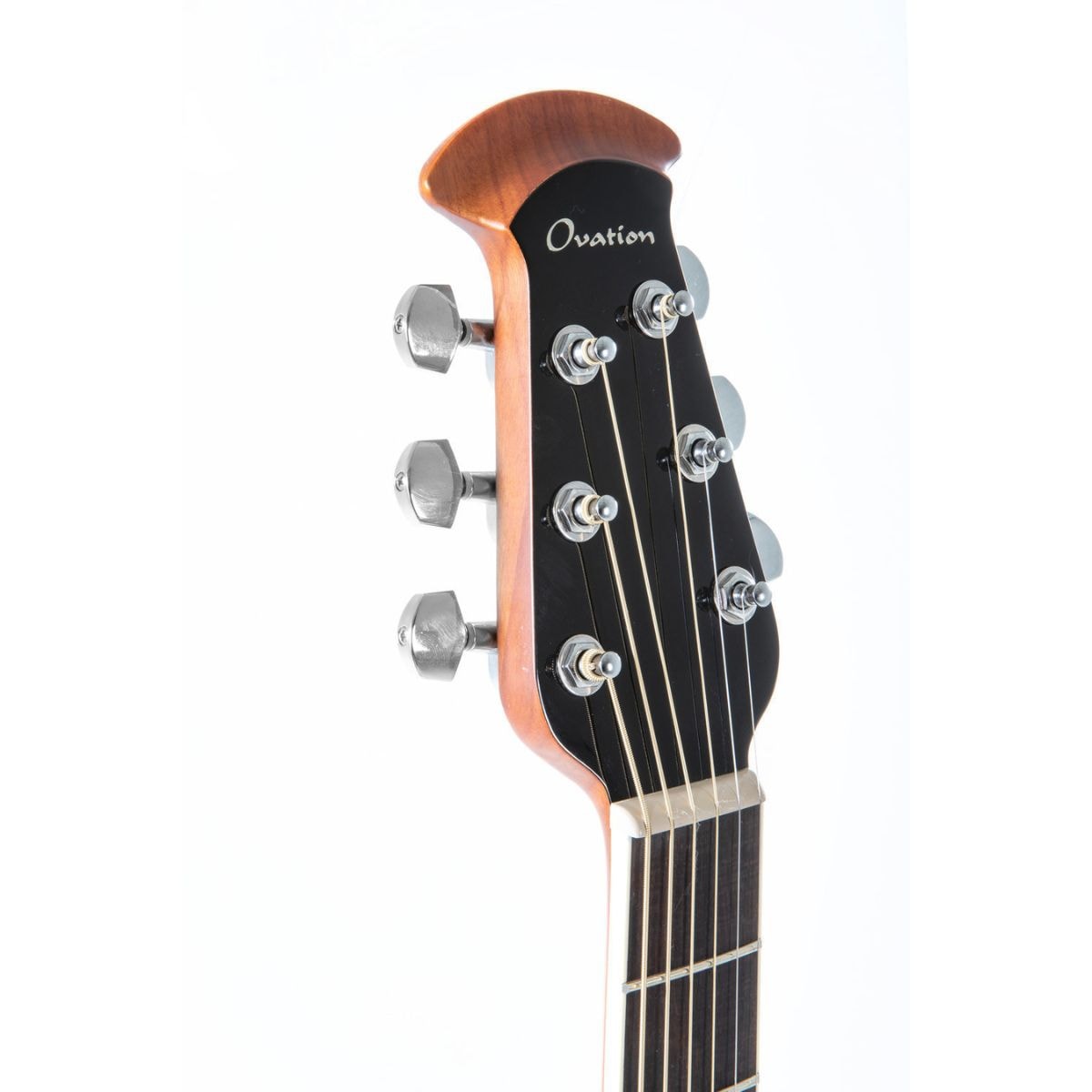 ギター Ovation Celebrity Elite Plus CE48P Violão Ovation Eletroacústico Aço Celebrity Elite Plus CE48P-RG-G